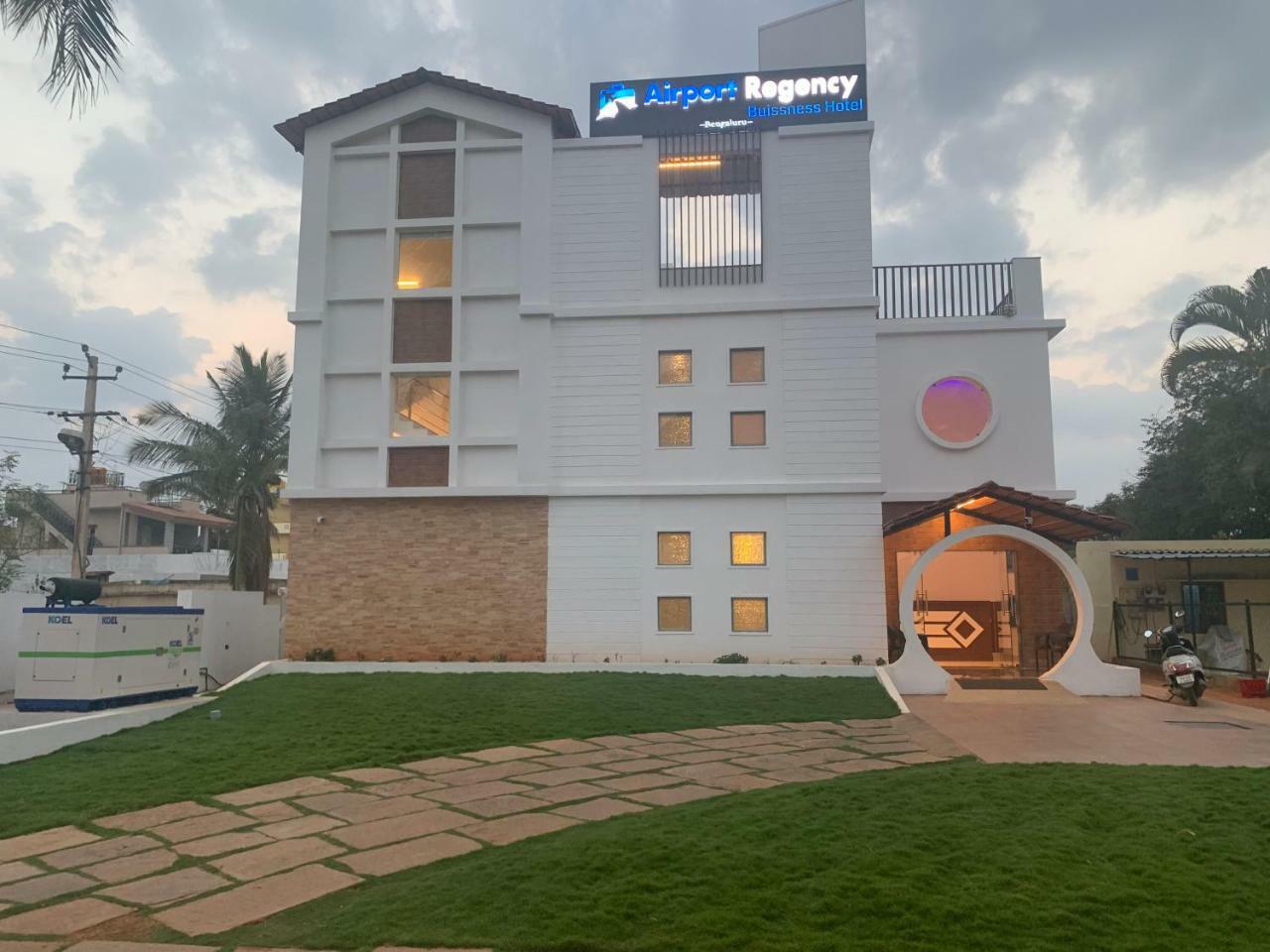 Airport Regency Hotell Devanahalli Eksteriør bilde